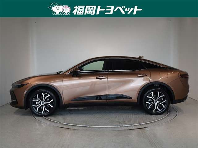 クラウンクロスオーバー2.5 G E-Four 4WD