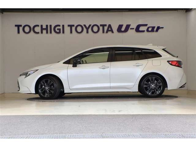 カローラツーリング1.8 ハイブリッド W×B