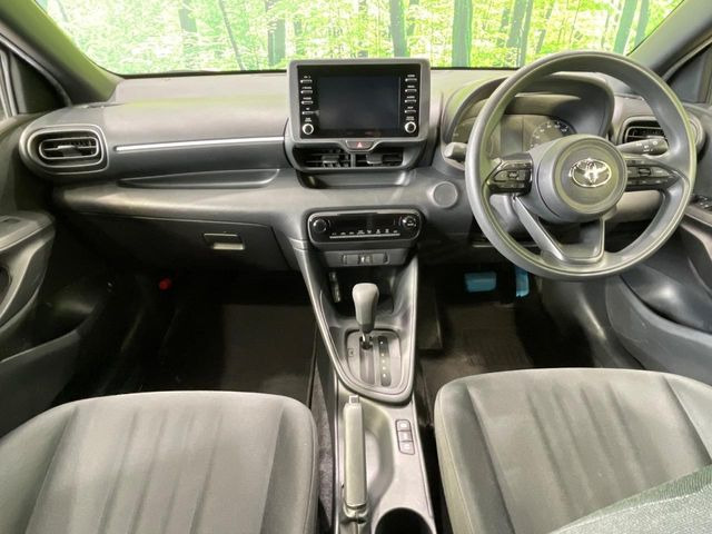 ヤリス1.5 ハイブリッド X