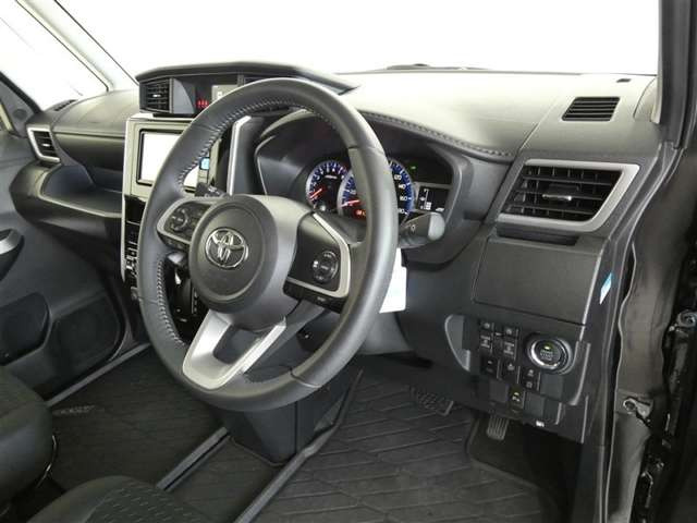 ルーミー1.0 カスタム G-T