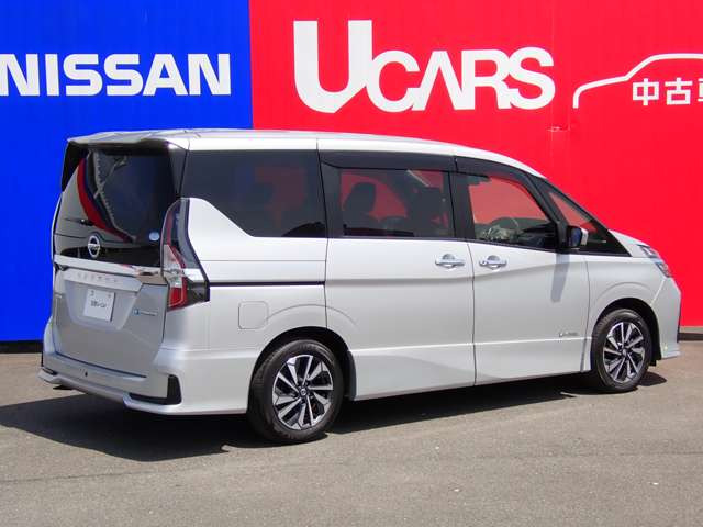 セレナ1.2 e-POWER ハイウェイスターV