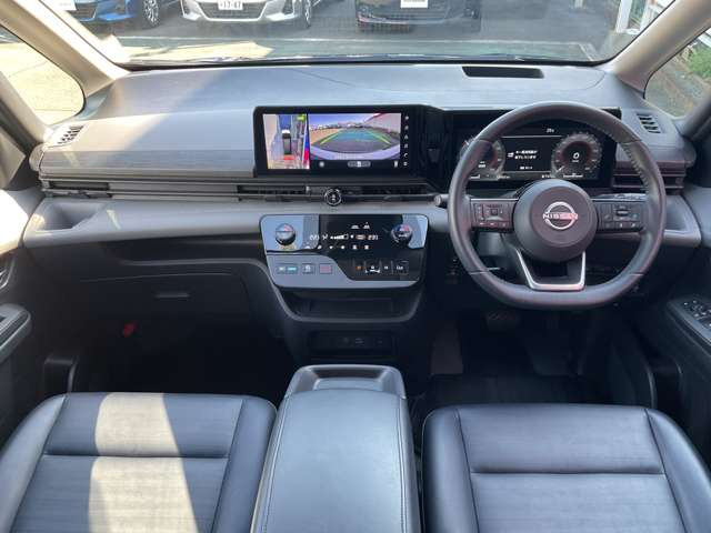 セレナ1.4 e-POWER ルキシオン