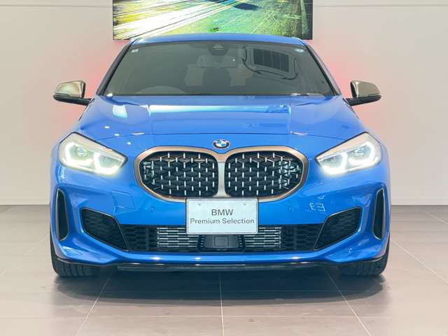 1シリーズM135i xドライブ 4WD