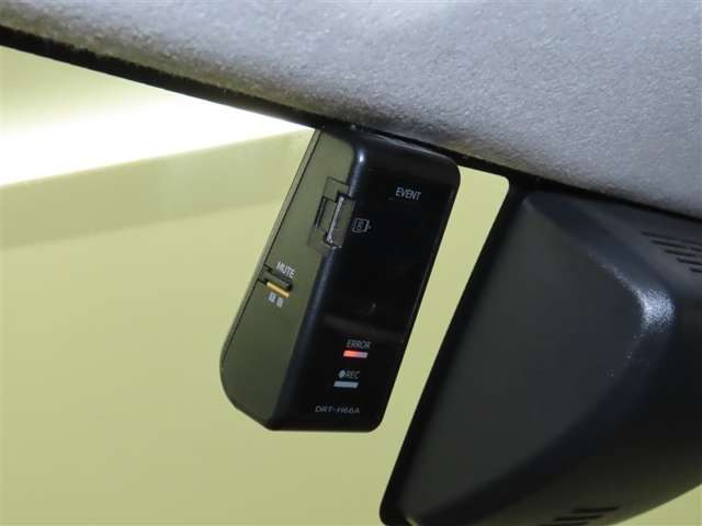 ルーミー1.0 カスタム G S 4WD