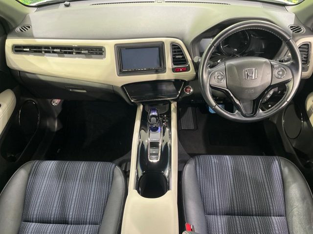 ヴェゼル1.5 ハイブリッド Z スタイルエディション