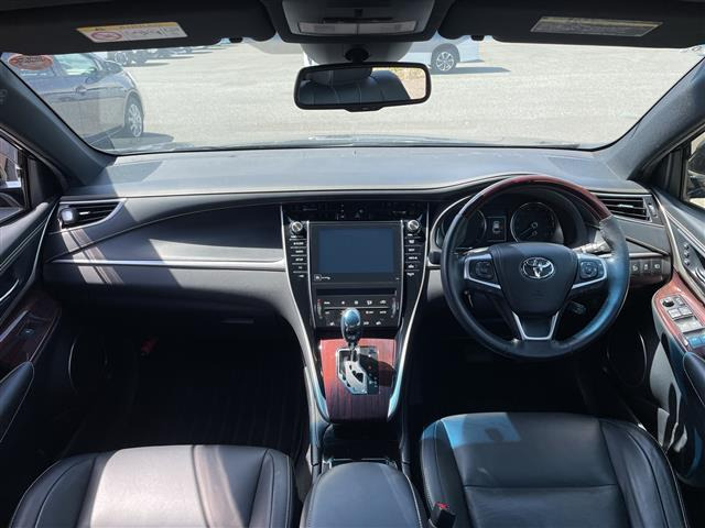 ハリアー2.5 ハイブリッド E-Four プレミアム アドバンスドパッケージ 4WD