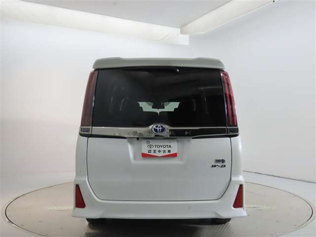 ノア1.8 ハイブリッド Si W×B II