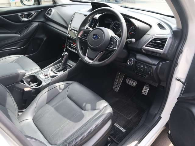 フォレスター2.0 アドバンス 4WD