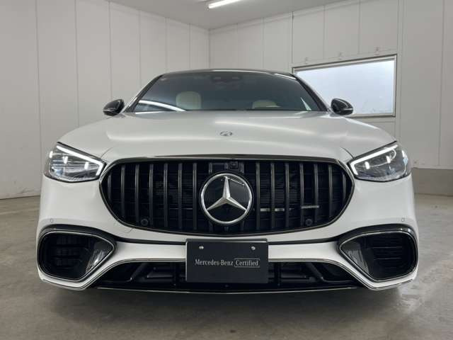 SクラスAMG S63 E パフォーマンス 4WD