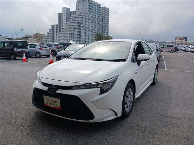 カローラ1.8 ハイブリッド G-X