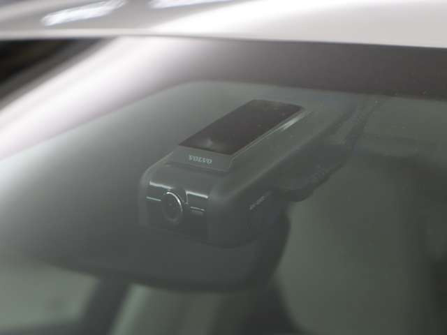 XC60アルティメット B5 AWD 4WD