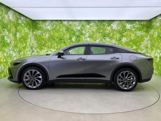 クラウンクロスオーバー2.5 G アドバンスト レザー パッケージ E-Four 4WD