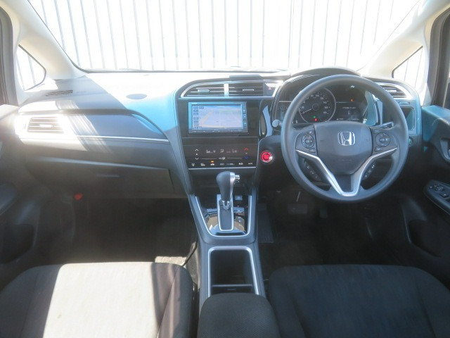 シャトル1.5 G ホンダセンシング 4WD