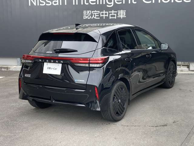 ノートオーラ1.2 G 90周年記念車