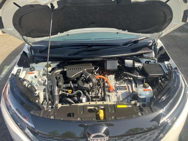 ノートオーラ1.2 G レザーエディション