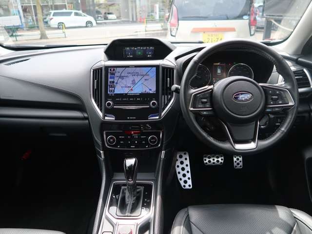 フォレスター2.0 アドバンス 4WD