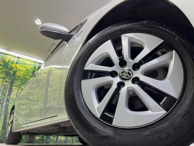 �y����15�C���`�A���~�z�C�[���z�O�ςɃ}�b�`���������A���~�z�C�[���𑕒����Ă���܂��B�e��ЊO�A���~�z�C�[����A�X�^�b�h���X�^�C�����戵�����Ă���܂��B���񂲑��k����������
