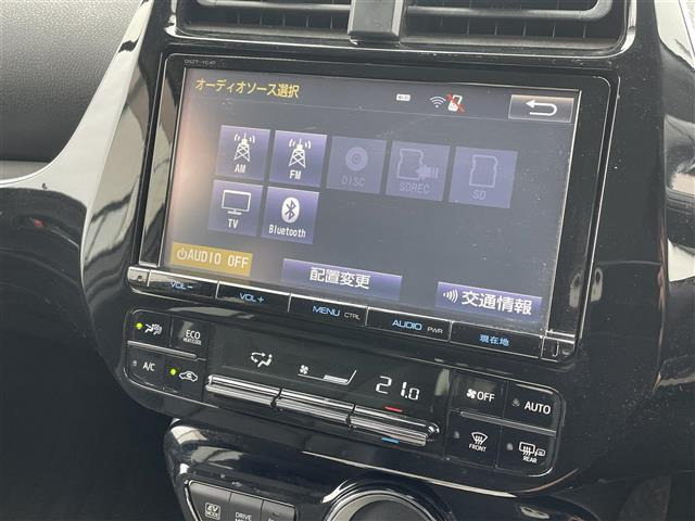 プリウス1.8 A ツーリングセレクション E-Four 4WD