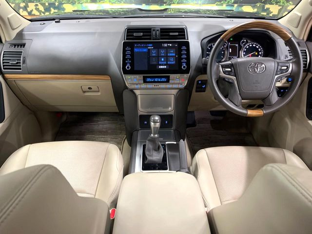 ランドクルーザープラド2.7 TX Lパッケージ マットブラック エディション 4WD