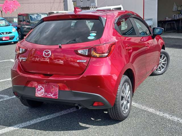 デミオ1.3 13S 4WD