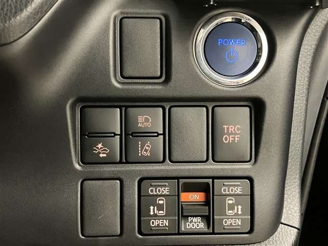 ヴォクシー1.8 ハイブリッド ZS 煌III