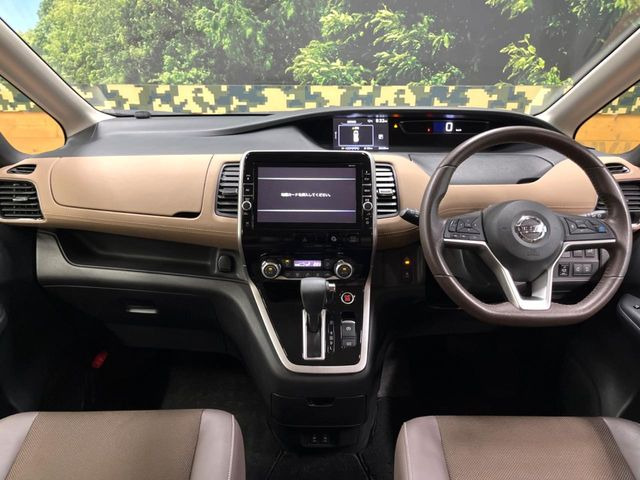 セレナ2.0 ハイウェイスター Vセレクション