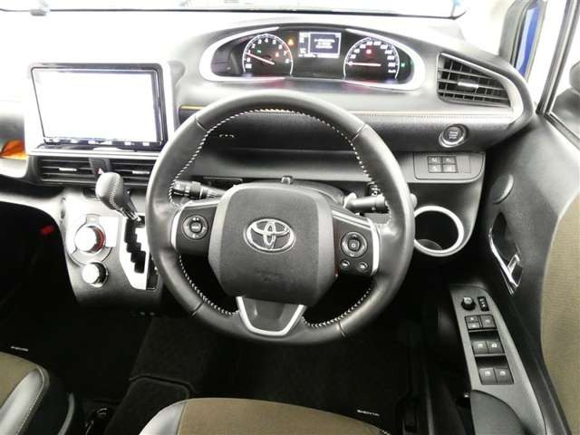 シエンタ1.5 G クエロ