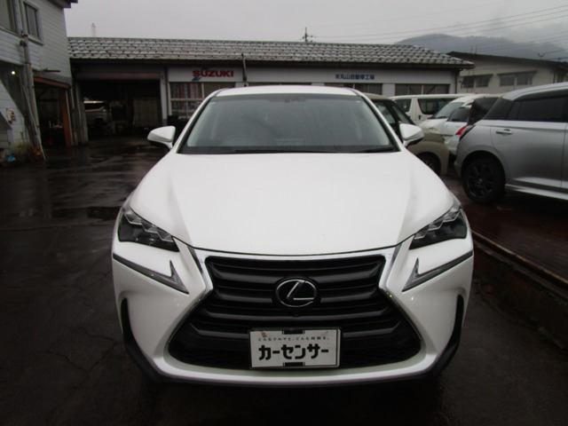 NX200t Iパッケージ 4WD