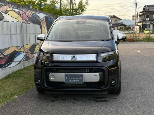 フリード1.5 e:HEV クロスター