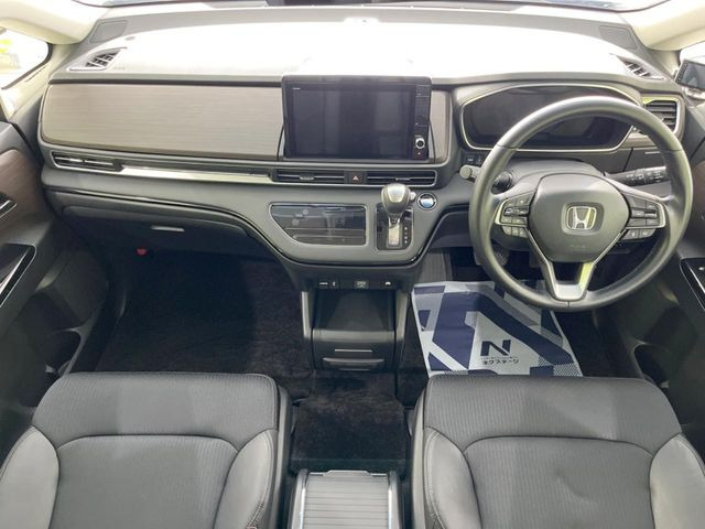 オデッセイ2.0 e:HEV アブソルート EX