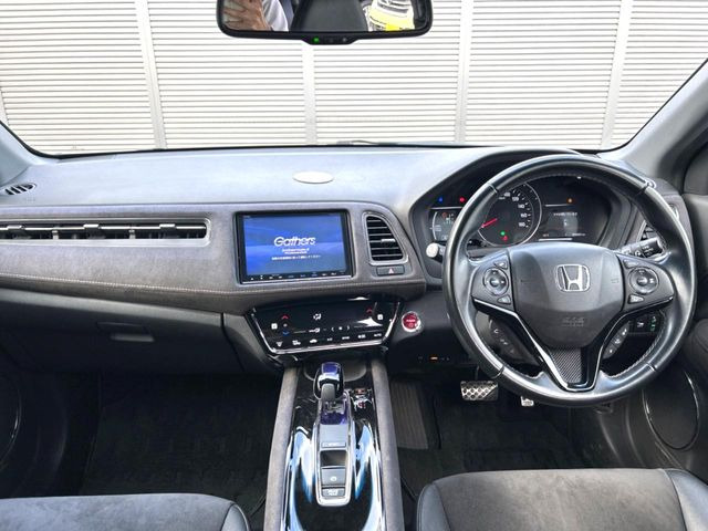 ヴェゼル1.5 ハイブリッド RS ホンダセンシング