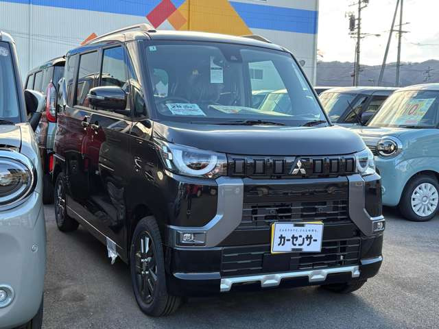 デリカミニT プレミアム 4WD