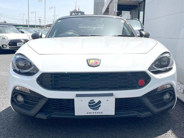 ●ご覧の通り綺麗な状態を維持しているお車ですが、小さなキズの状況や他の箇所のお写真もお送りできます。ご遠方の方でも安心してご検討いただける様、お客様のご希望に応じて出来る限りご対応させていただきます。