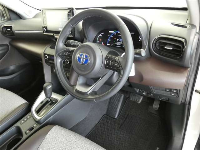 ヤリスクロス1.5 ハイブリッド Z