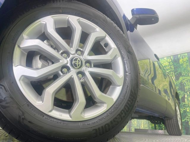 �y�����A���~�z�C�[���z�O�ςɃ}�b�`���������A���~�z�C�[���𑕒����Ă���܂��B�e��ЊO�A���~�z�C�[����A�X�^�b�h���X�^�C�����戵�����Ă���܂��B���񂲑��k����������
