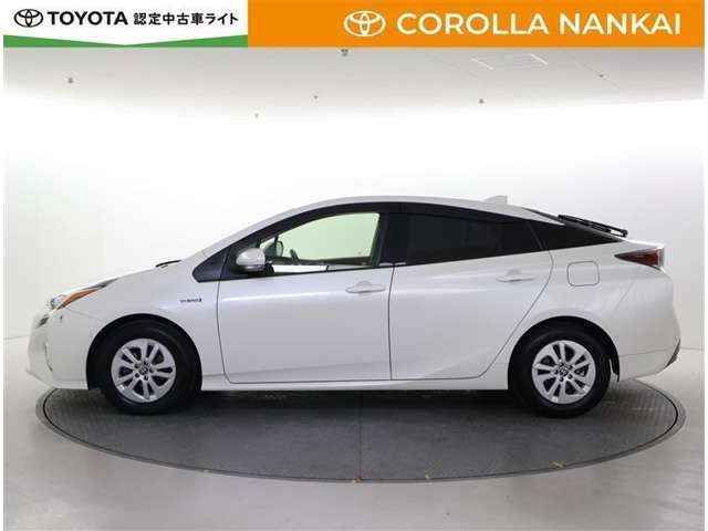 プリウス1.8 S セーフティ プラス