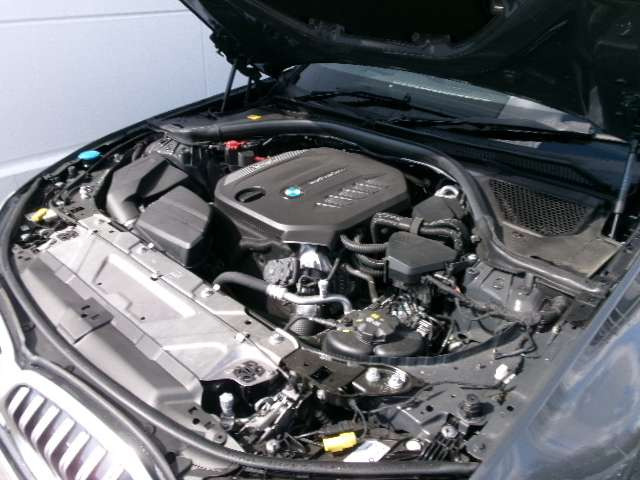 3シリーズセダン320d xドライブ Mスポーツ 4WD