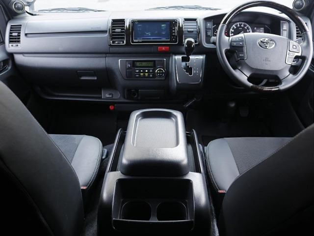 ハイエースバン2.8 スーパーGL ダークプライムII ロング ディーゼル 4WD