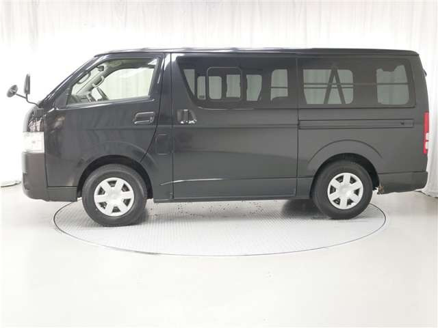 レジアスエース3.0 DX ロング ディーゼル 4WD