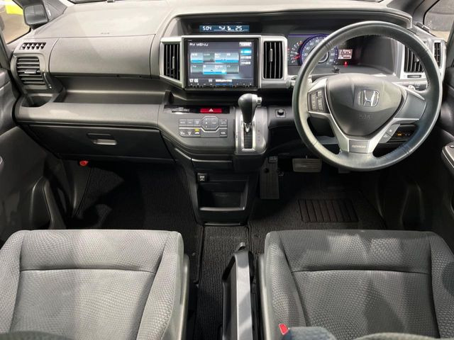 ステップワゴン2.0 スパーダ Z