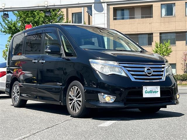 セレナ2.0 ハイウェイスター Vセレクション+Safety II S-HYBRID