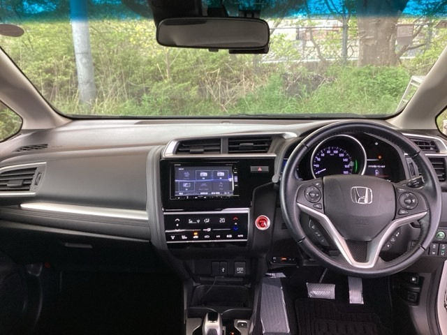 フィット1.5 ハイブリッド L ホンダセンシング