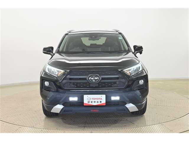 RAV42.0 アドベンチャー 4WD