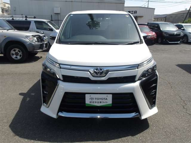 ヴォクシー2.0 ZS 煌III