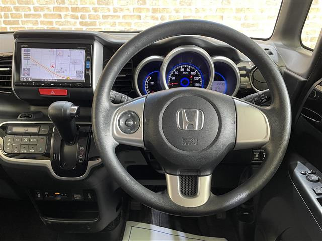 N-BOXカスタムG Lパッケージ 4WD