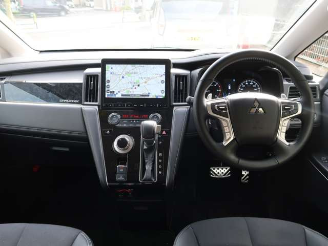 デリカD:52.2 シャモニー 電動サイドステップ 4WD