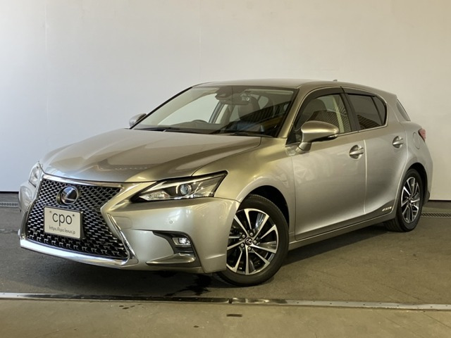 CT200h バージョン L