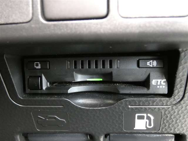 ルーミー1.0 カスタム G-T