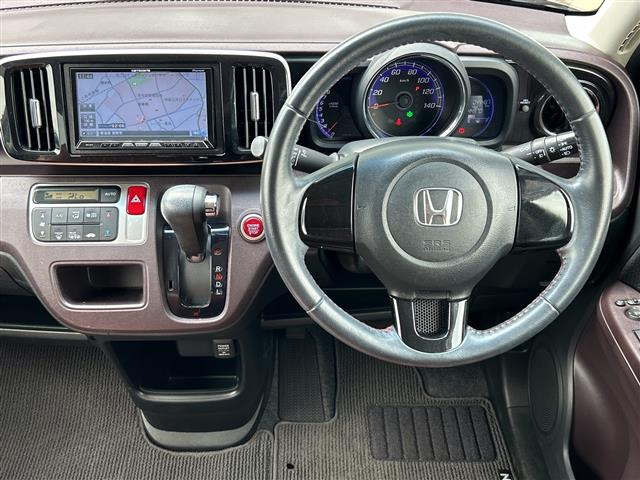 N-ONEプレミアム Lパッケージ 4WD