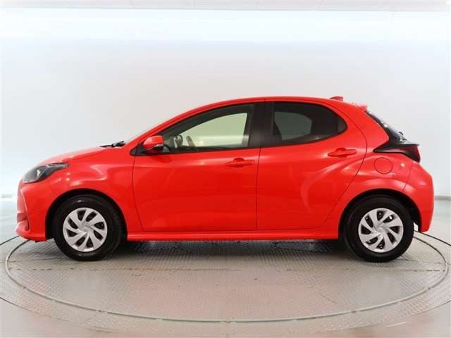 ヤリス1.5 ハイブリッド X